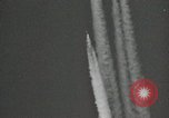Standbild X-15 erster Motorflug California United States USA, 1959, aus Sekunde 35 historischem Filmmaterial Videoclip 65675021359