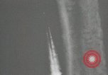 Standbild X-15 erster Motorflug California United States USA, 1959, aus Sekunde 54 historischem Filmmaterial Videoclip 65675021359