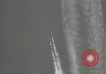 Standbild X-15 erster Motorflug California United States USA, 1959, aus Sekunde 55 historischem Filmmaterial Videoclip 65675021359