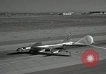 Standbild NASA NB-52eine Landung California United States USA, 1959, aus Sekunde 40 historischem Filmmaterial Videoclip 65675021361