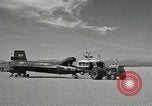 Standbild X-15 abgeschleppt vom Traktor California United States USA, 1959, aus Sekunde 20 historischem Filmmaterial Videoclip 65675021362