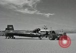 Standbild X-15 abgeschleppt vom Traktor California United States USA, 1959, aus Sekunde 21 historischem Filmmaterial Videoclip 65675021362