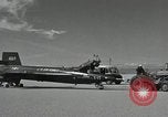 Standbild X-15 abgeschleppt vom Traktor California United States USA, 1959, aus Sekunde 25 historischem Filmmaterial Videoclip 65675021362