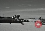 Standbild X-15 abgeschleppt vom Traktor California United States USA, 1959, aus Sekunde 35 historischem Filmmaterial Videoclip 65675021362