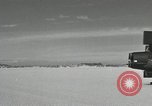Standbild X-15 abgeschleppt vom Traktor California United States USA, 1959, aus Sekunde 44 historischem Filmmaterial Videoclip 65675021362
