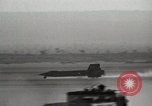Standbild X-15 landet auf Rogers Dry Lake Start- und Landebahn California United States USA, 1959, aus Sekunde 34 historischem Filmmaterial Videoclip 65675021365