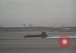 Standbild X-15 landet auf Rogers Dry Lake Start- und Landebahn California United States USA, 1959, aus Sekunde 42 historischem Filmmaterial Videoclip 65675021365