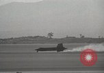 Standbild X-15 landet auf Rogers Dry Lake Start- und Landebahn California United States USA, 1959, aus Sekunde 45 historischem Filmmaterial Videoclip 65675021365