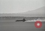 Standbild X-15 landet auf Rogers Dry Lake Start- und Landebahn California United States USA, 1959, aus Sekunde 52 historischem Filmmaterial Videoclip 65675021365