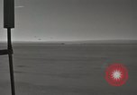 Standbild erste unabhängige Motorflug eines X-15 Rakete Ebene California United States USA, 1959, aus Sekunde 27 historischem Filmmaterial Videoclip 65675021368
