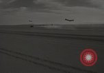 Standbild erste unabhängige Motorflug eines X-15 Rakete Ebene California United States USA, 1959, aus Sekunde 40 historischem Filmmaterial Videoclip 65675021368