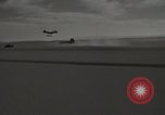 Standbild erste unabhängige Motorflug eines X-15 Rakete Ebene California United States USA, 1959, aus Sekunde 43 historischem Filmmaterial Videoclip 65675021368