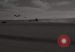 Standbild erste unabhängige Motorflug eines X-15 Rakete Ebene California United States USA, 1959, aus Sekunde 44 historischem Filmmaterial Videoclip 65675021368
