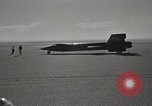 Standbild erste unabhängige Motorflug eines X-15 Rakete Ebene California United States USA, 1959, aus Sekunde 60 historischem Filmmaterial Videoclip 65675021368