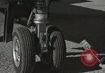 Standbild Erster Motorflug der X-15 California United States USA, 1959, aus Sekunde 29 historischem Filmmaterial Videoclip 65675021369