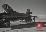 Standbild Erster Motorflug der X-15 California United States USA, 1959, aus Sekunde 41 historischem Filmmaterial Videoclip 65675021369