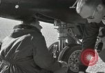 Standbild Erster Motorflug der X-15 California United States USA, 1959, aus Sekunde 57 historischem Filmmaterial Videoclip 65675021369