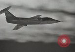 Standbild X-15 erster Motorflug California United States USA, 1959, aus Sekunde 3 historischem Filmmaterial Videoclip 65675021370