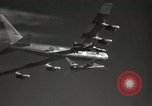 Standbild X-15 erster Motorflug California United States USA, 1959, aus Sekunde 30 historischem Filmmaterial Videoclip 65675021370