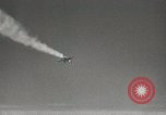 Standbild X-15 erster Motorflug California United States USA, 1959, aus Sekunde 47 historischem Filmmaterial Videoclip 65675021370
