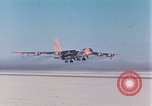 Immagine di X-15 Primo volo California United States USA, 1959, secondo 22 filmato di repertorio 65675021399