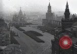 Standbild Moskau Parade feiert 40-jähriges Bestehen der Sowjetunion Moskau Russland Sowjetunion, 1957, aus Sekunde 1 historischem Filmmaterial Videoclip 65675021410