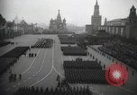 Standbild Moskau Parade feiert 40-jähriges Bestehen der Sowjetunion Moskau Russland Sowjetunion, 1957, aus Sekunde 23 historischem Filmmaterial Videoclip 65675021410