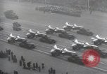 Standbild Moskau Parade feiert 40-jähriges Bestehen der Sowjetunion Moskau Russland Sowjetunion, 1957, aus Sekunde 43 historischem Filmmaterial Videoclip 65675021410