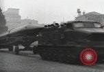 Standbild Moskau Parade feiert 40-jähriges Bestehen der Sowjetunion Moskau Russland Sowjetunion, 1957, aus Sekunde 46 historischem Filmmaterial Videoclip 65675021410