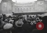 Standbild Moskau Parade feiert 40-jähriges Bestehen der Sowjetunion Moskau Russland Sowjetunion, 1957, aus Sekunde 53 historischem Filmmaterial Videoclip 65675021410