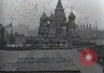 Standbild Moskau Parade feiert 40-jähriges Bestehen der Sowjetunion Moskau Russland Sowjetunion, 1957, aus Sekunde 57 historischem Filmmaterial Videoclip 65675021410