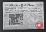 Standbild Feuern von Satelliten New York United States USA, 1958, aus Sekunde 22 historischem Filmmaterial Videoclip 65675021411
