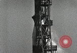 Standbild NASA Mercury Atlas-9-Rakete Start Cape Canaveral Florida USA, 1963, aus Sekunde 14 historischem Filmmaterial Videoclip 65675021466