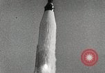 Standbild NASA Mercury Atlas-9-Rakete Start Cape Canaveral Florida USA, 1963, aus Sekunde 56 historischem Filmmaterial Videoclip 65675021466