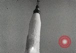 Standbild NASA Mercury Atlas-9-Rakete Start Cape Canaveral Florida USA, 1963, aus Sekunde 58 historischem Filmmaterial Videoclip 65675021466