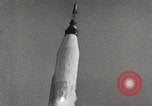 Standbild NASA Mercury Atlas-9-Rakete Start Cape Canaveral Florida USA, 1963, aus Sekunde 59 historischem Filmmaterial Videoclip 65675021466