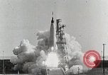 Standbild Atlas 130D Rakete Cape Canaveral Florida USA, 1963, aus Sekunde 10 historischem Filmmaterial Videoclip 65675021467