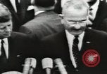 Standbild Weiße Haus Preisverleihung United States USA, 1963, aus Sekunde 23 historischem Filmmaterial Videoclip 65675021469