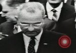Standbild Weiße Haus Preisverleihung United States USA, 1963, aus Sekunde 32 historischem Filmmaterial Videoclip 65675021469