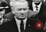 Standbild Weiße Haus Preisverleihung United States USA, 1963, aus Sekunde 42 historischem Filmmaterial Videoclip 65675021469