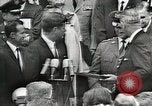 Standbild Weiße Haus Preisverleihung United States USA, 1963, aus Sekunde 45 historischem Filmmaterial Videoclip 65675021469