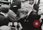 Standbild Weiße Haus Preisverleihung United States USA, 1963, aus Sekunde 52 historischem Filmmaterial Videoclip 65675021469