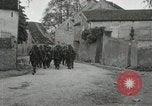 Standbild 4 Infanterie Romney Frankreich, 1918, aus Sekunde 1 historischem Filmmaterial Videoclip 65675021483
