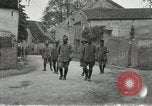 Standbild 4 Infanterie Romney Frankreich, 1918, aus Sekunde 45 historischem Filmmaterial Videoclip 65675021483