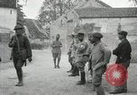 Standbild 4 Infanterie Romney Frankreich, 1918, aus Sekunde 55 historischem Filmmaterial Videoclip 65675021483