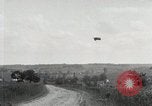 Immagine di Francese di palloncino di osservazione Essises Francia, 1918, secondo 26 filmato di repertorio 65675021484