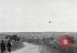 Immagine di Francese di palloncino di osservazione Essises Francia, 1918, secondo 37 filmato di repertorio 65675021484
