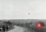 Immagine di Francese di palloncino di osservazione Essises Francia, 1918, secondo 38 filmato di repertorio 65675021484
