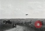 Immagine di Francese di palloncino di osservazione Essises Francia, 1918, secondo 48 filmato di repertorio 65675021484