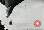 Immagine di Francese di palloncino di osservazione Essises Francia, 1918, secondo 56 filmato di repertorio 65675021484